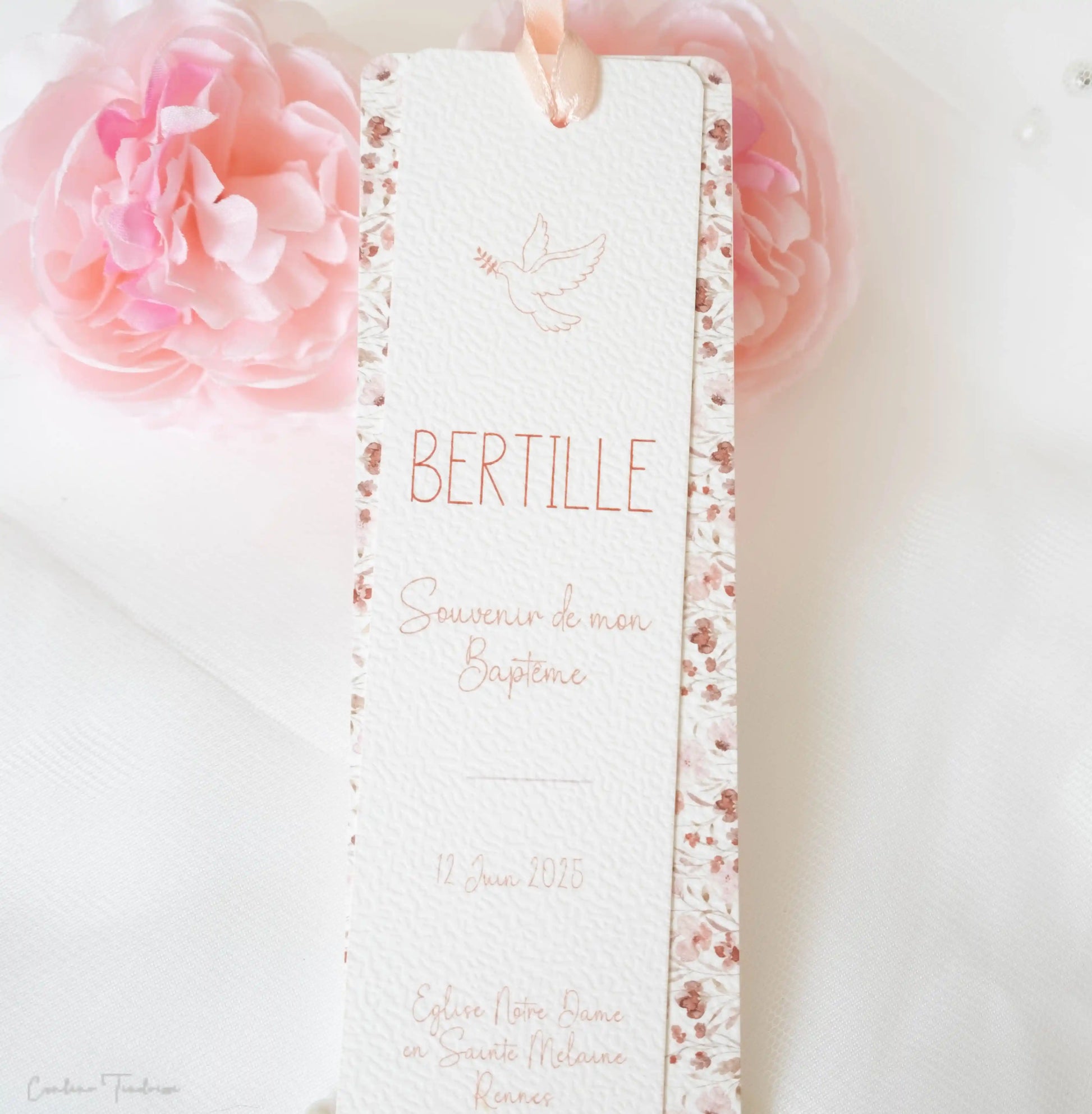 Signet Souvenir de Baptême ou Communion - Cadeau pour invités à imprimé fleurs des champs