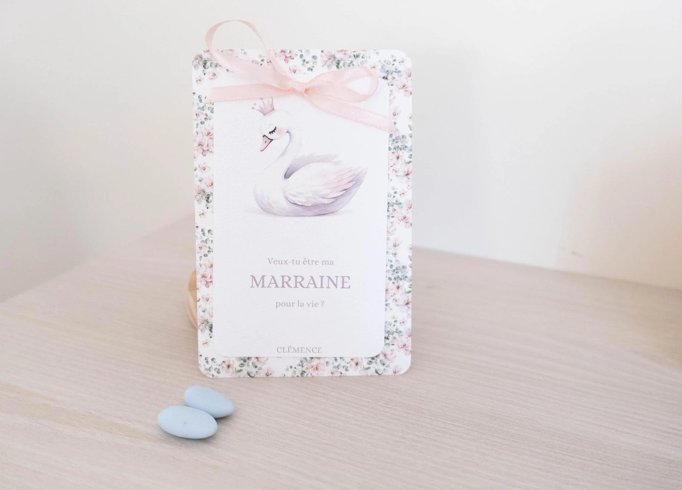 Carte Demande Marraine Personnalisée – Collection Clémence, motif cygne élégant