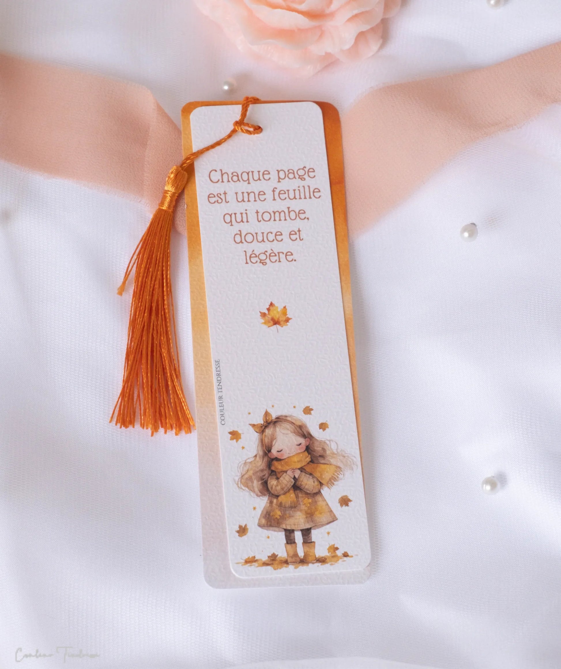 Marque-pages originaux pour lecteur avec dessins de saison et pompons