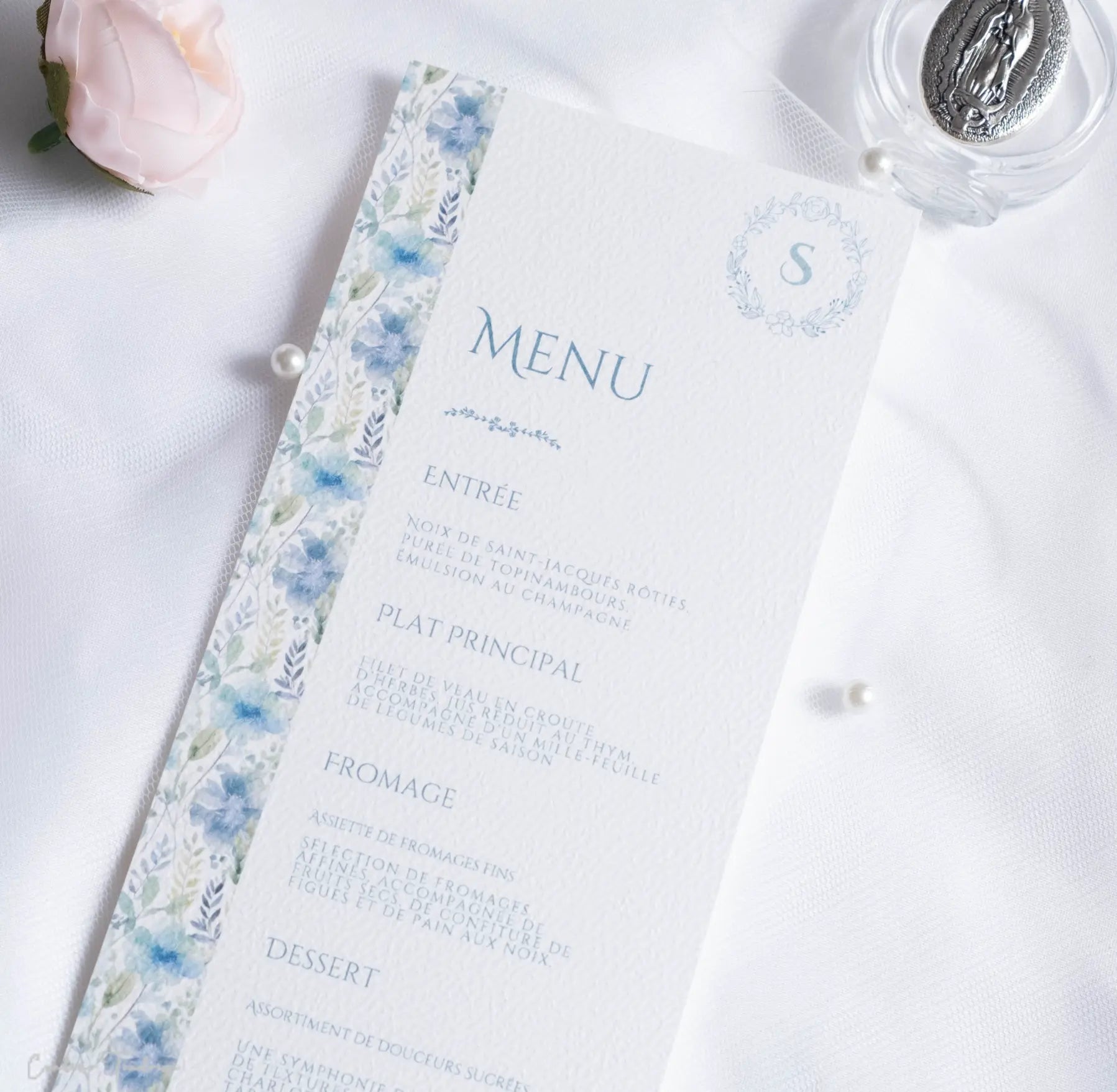 Menu de cérémonie personnalisé – Collection Séréna - Imprimé fleuri Bleu pâle et Vert d'eau