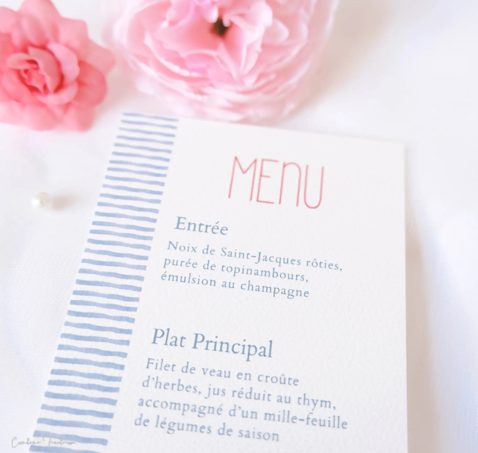 Menu de table baptême garçon personnalisé, tons bleus marins