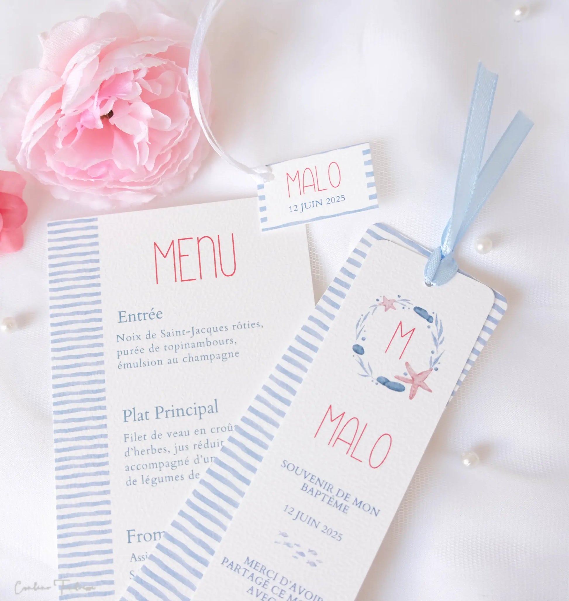 Menu communion personnalisé motif marin, format vertical 12x17 cm