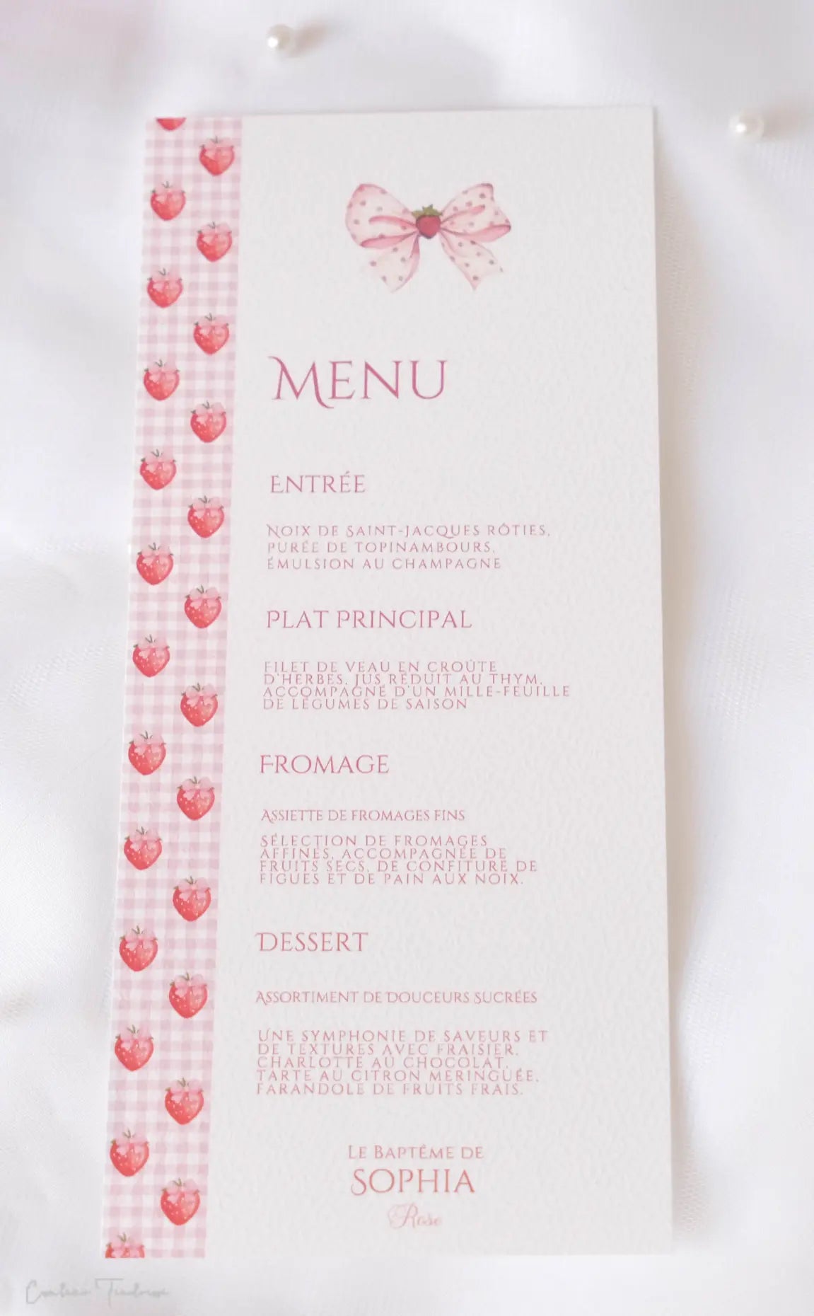 Menu baptême ou communion personnalisé motif fraises – Papeterie élégante Collection Fragola