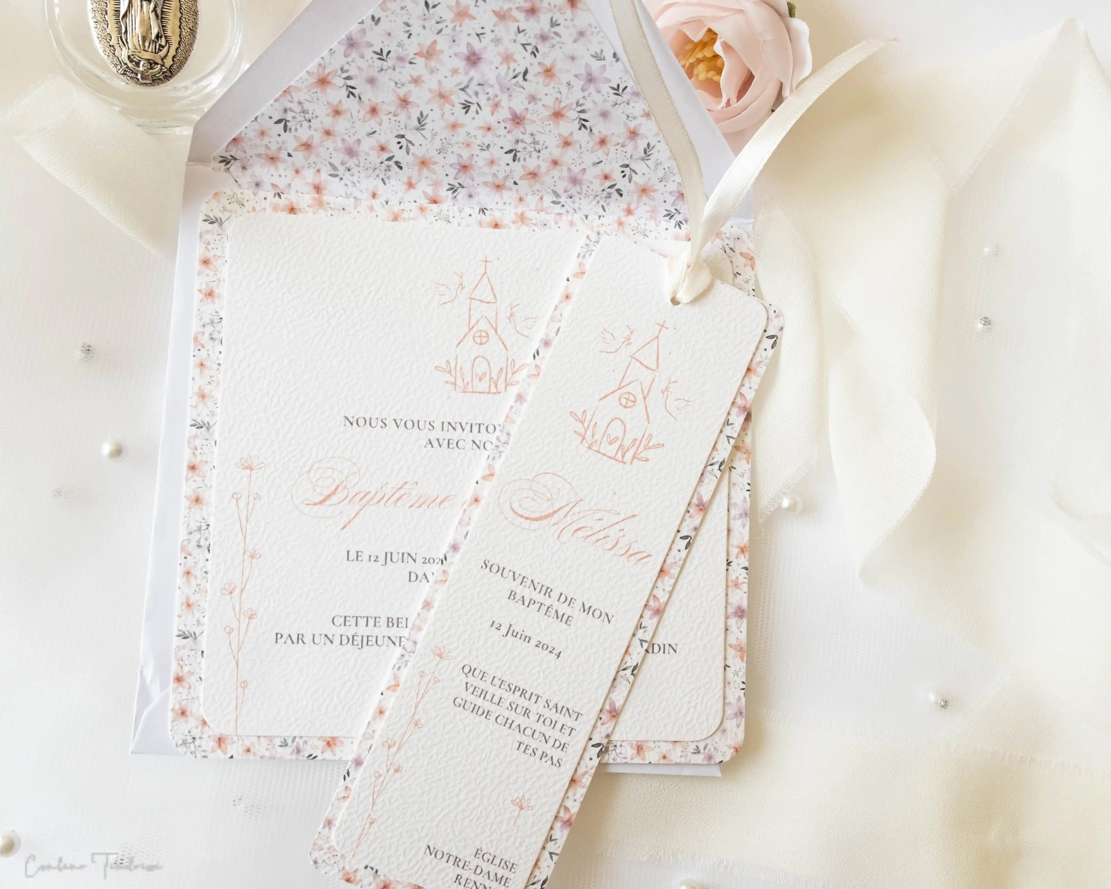 Faire-Part et Signet de Baptême à imprimé fleuri orangé, Mélissa